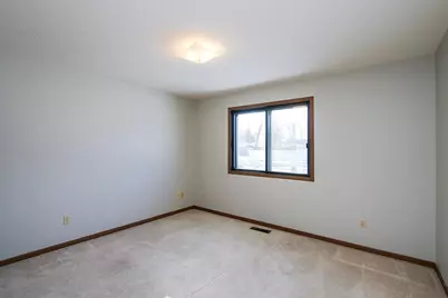555 Graham Street SW, Hutchinson, MN 55350 - Photo 13