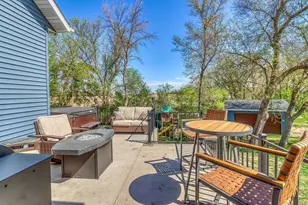 544 Leonard St, Hawley, MN 56549 - Photo 5