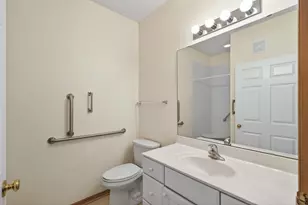 3739 Lawndale Ln N, Plymouth, MN 55446 - Photo 21