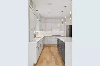 18305 Dove Court, Eden Prairie, MN 55347 - Photo 21