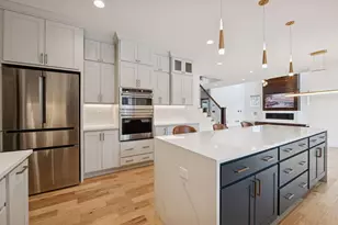 18305 Dove Ct, Eden Prairie, MN 55347 - Photo 25