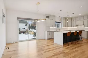 18305 Dove Ct, Eden Prairie, MN 55347 - Photo 13