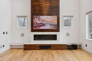 18305 Dove Ct, Eden Prairie, MN 55347 - Photo 9