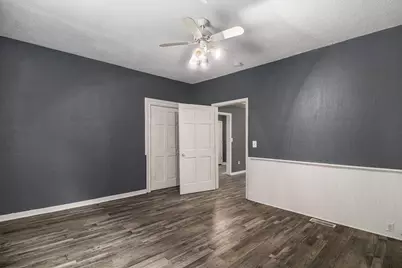 694 Wilson Avenue, Saint Paul, MN 55106 - Photo 9