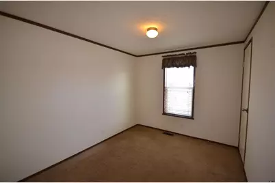 112 Saint Ann Street, Mankato, MN 56001 - Photo 11