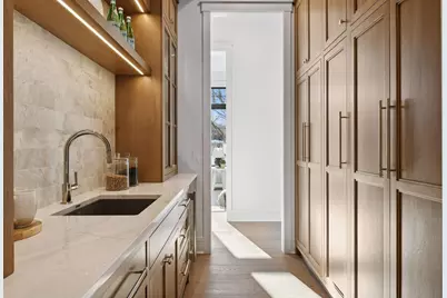 12803 Woodhaven Place, Minnetonka, MN 55305 - Photo 13