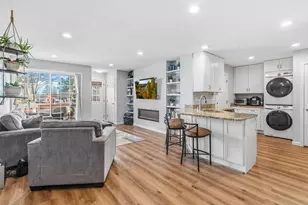 767 Crystal Ave, Shoreview, MN 55126 - Photo 7