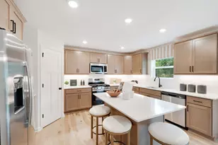 1093 Annagaire Curv, Rosemount, MN 55068 - Photo 7