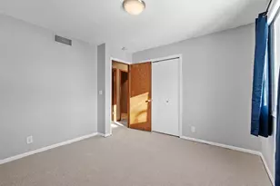 2254 Pennsylvania Ave S, Saint Louis Park, MN 55426 - Photo 17