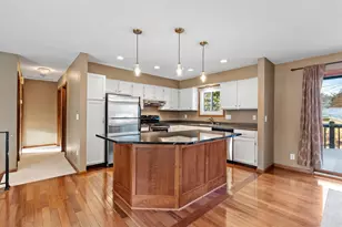 2254 Pennsylvania Ave S, Saint Louis Park, MN 55426 - Photo 13