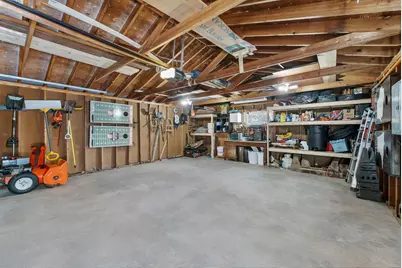 3634 Arcade Street N, Vadnais Heights, MN 55127 - Photo 39