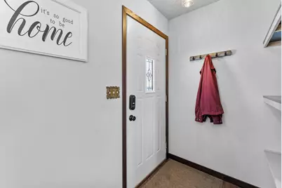 3634 Arcade Street N, Vadnais Heights, MN 55127 - Photo 5