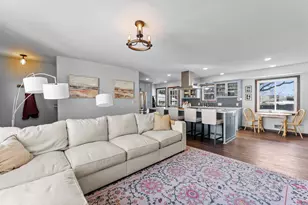 3634 Arcade St N, Vadnais Heights, MN 55127 - Photo 11