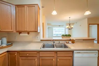 8200 W 33rd Street #208, Saint Louis Park, MN 55426 - Photo 3