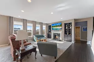 4014 Holasek Path, Chaska, MN 55318 - Photo 5