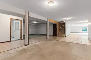 1106 Birch Ave, Alexandria, MN 56308 - Photo 23