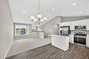 1487 Otter Way, New Richmond, WI 54017 - Photo 11