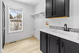 118 Division St, Sandstone, MN 55072 - Photo 23