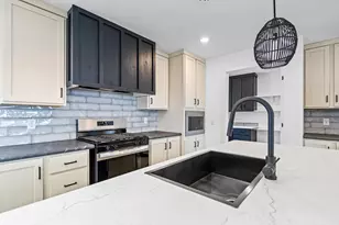 118 Division St, Sandstone, MN 55072 - Photo 1