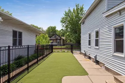 725 Watson Avenue, Saint Paul, MN 55102 - Photo 33