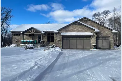 13966 346th Court, Lindstrom, MN 55045 - Photo 3