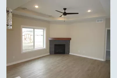 803 3rd Avenue NW, Pine Island, MN 55963 - Photo 3