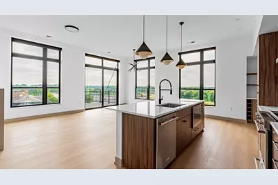 640 Wisconsin Avenue N #638, Golden Valley, MN 55427 - Photo 5