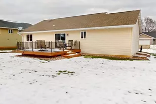 2002 Viking Ave, Holmen, WI 54636 - Photo 3