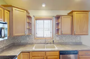 2002 Viking Ave, Holmen, WI 54636 - Photo 13