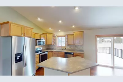 2002 Viking Avenue, Holmen, WI 54636 - Photo 15