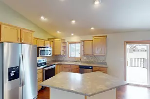 2002 Viking Ave, Holmen, WI 54636 - Photo 15