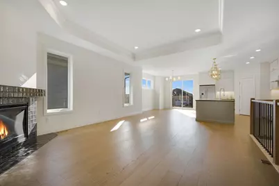 320 Laurel Curve, Golden Valley, MN 55426 - Photo 9