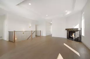 320 Laurel Curve, Golden Valley, MN 55426 - Photo 13