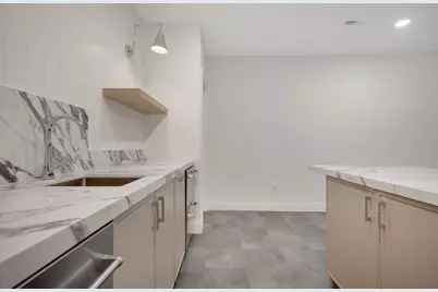 320 Laurel Curve, Golden Valley, MN 55426 - Photo 29