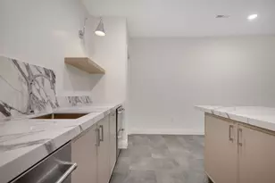 320 Laurel Curve, Golden Valley, MN 55426 - Photo 29