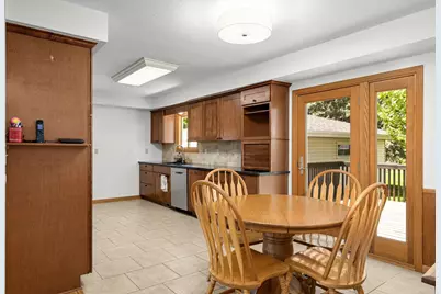 8332 Chicago Avenue S, Bloomington, MN 55420 - Photo 7
