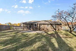 618 109th Ave NE, Blaine, MN 55434 - Photo 3