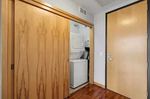 1211 Lagoon Ave, Minneapolis, MN 55408 - Photo 15