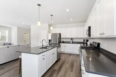 9931 Bluebird Street NW, Coon Rapids, MN 55433 - Photo 5