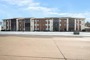 2679 Albion Ave, Fairmont, MN 56031 - Photo 3