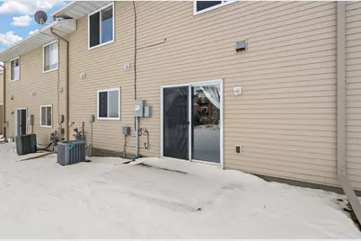 2750 Ridgeview Drive, Red Wing, MN 55066 - Photo 7