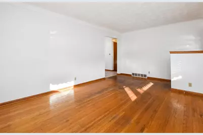 2245 Conway Street, Saint Paul, MN 55119 - Photo 9