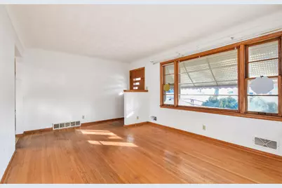 2245 Conway Street, Saint Paul, MN 55119 - Photo 5