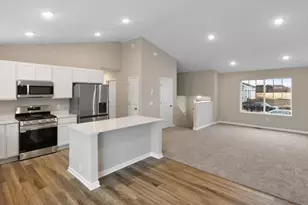 6643 Granby St, North Branch, MN 55056 - Photo 3