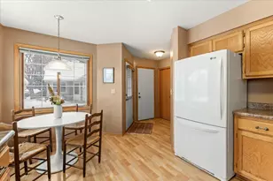 535 Lovell Ave, Roseville, MN 55113 - Photo 7