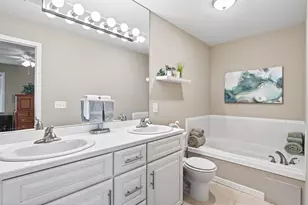 2905 Devonshire Cir, Woodbury, MN 55125 - Photo 13