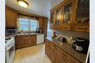 210 Court Avenue N, Sandstone, MN 55072 - Photo 13