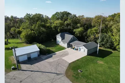 1910 30th Street SW, Willmar, MN 56201 - Photo 25