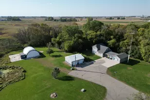 1910 30th St SW, Willmar, MN 56201 - Photo 1