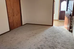 1910 30th St SW, Willmar, MN 56201 - Photo 7